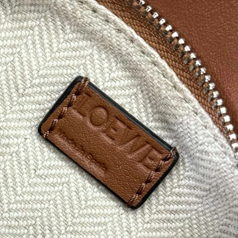 Seasonal Loewe Puzzle Bags 61561