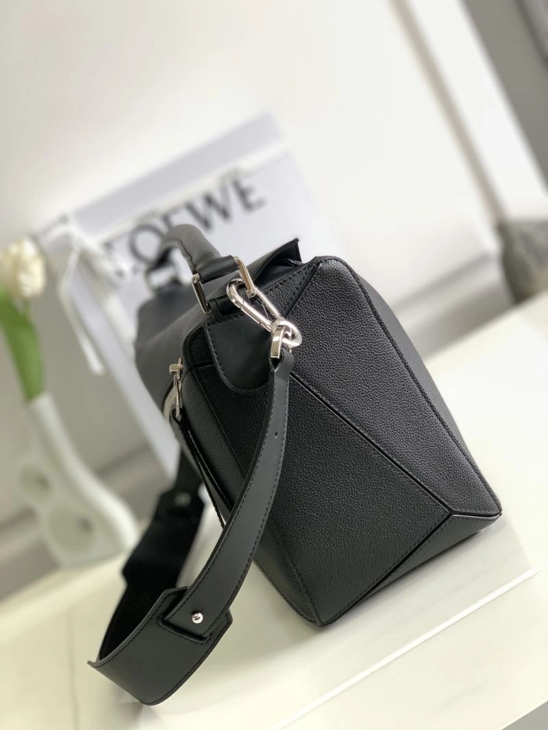 Sustainable Loewe Puzzle Bags 61560