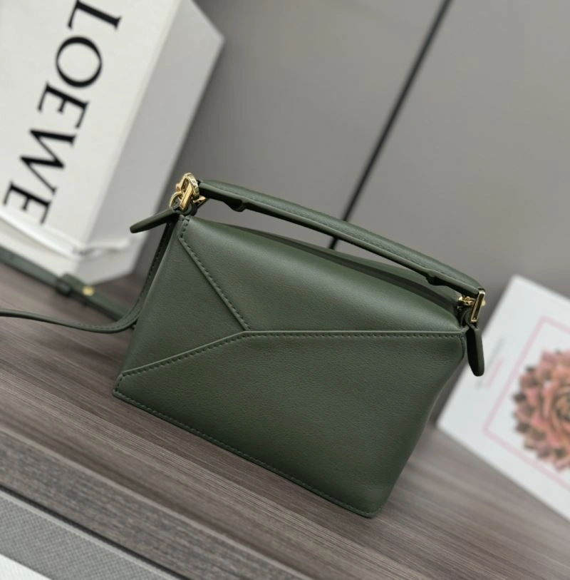 Trendsetting Loewe Puzzle Bags 61548