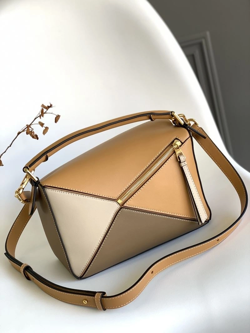 Elegant Loewe Puzzle Bags 61541