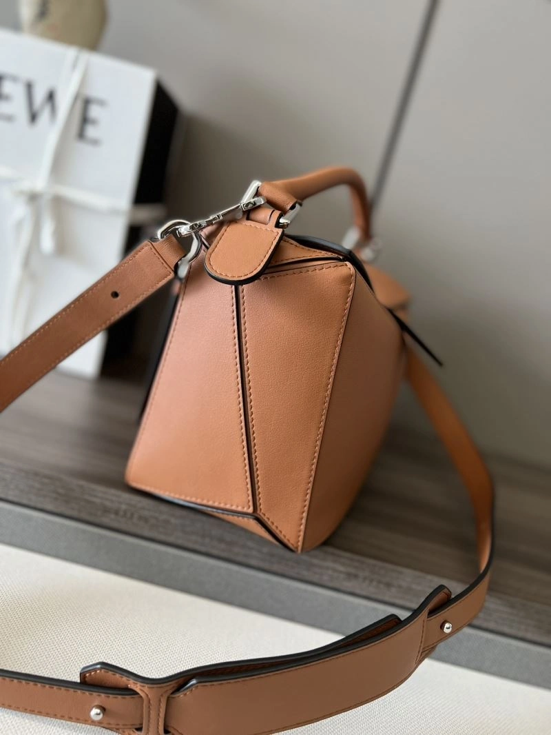 GoAnywhere Loewe Puzzle Bags 61540