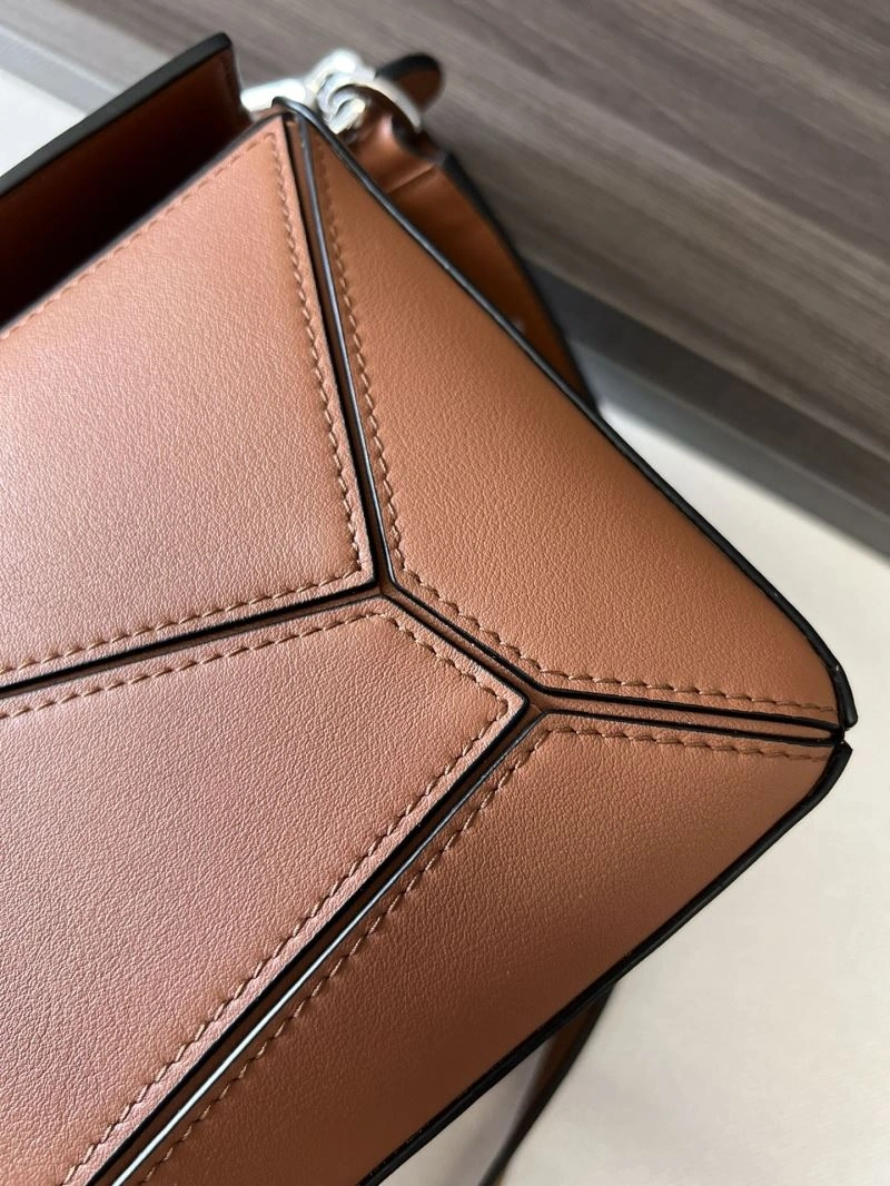 GoAnywhere Loewe Puzzle Bags 61540