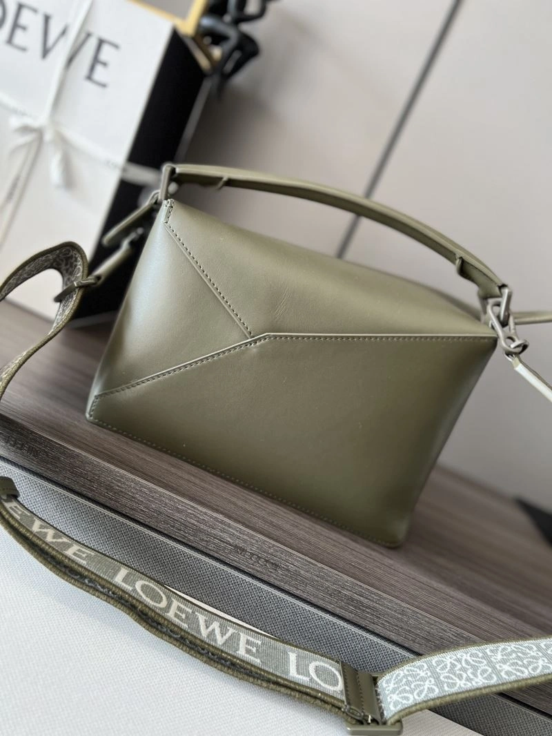Loewe Puzzle Bags Trendsetting 61579