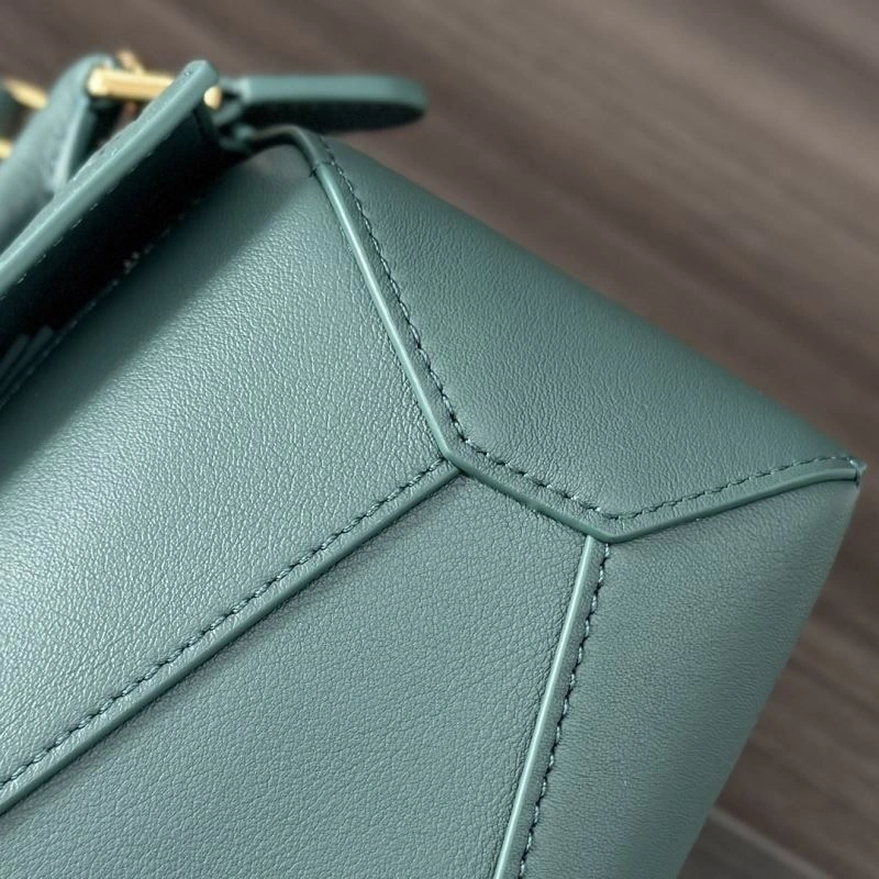 Compact Loewe Puzzle Bags 61535