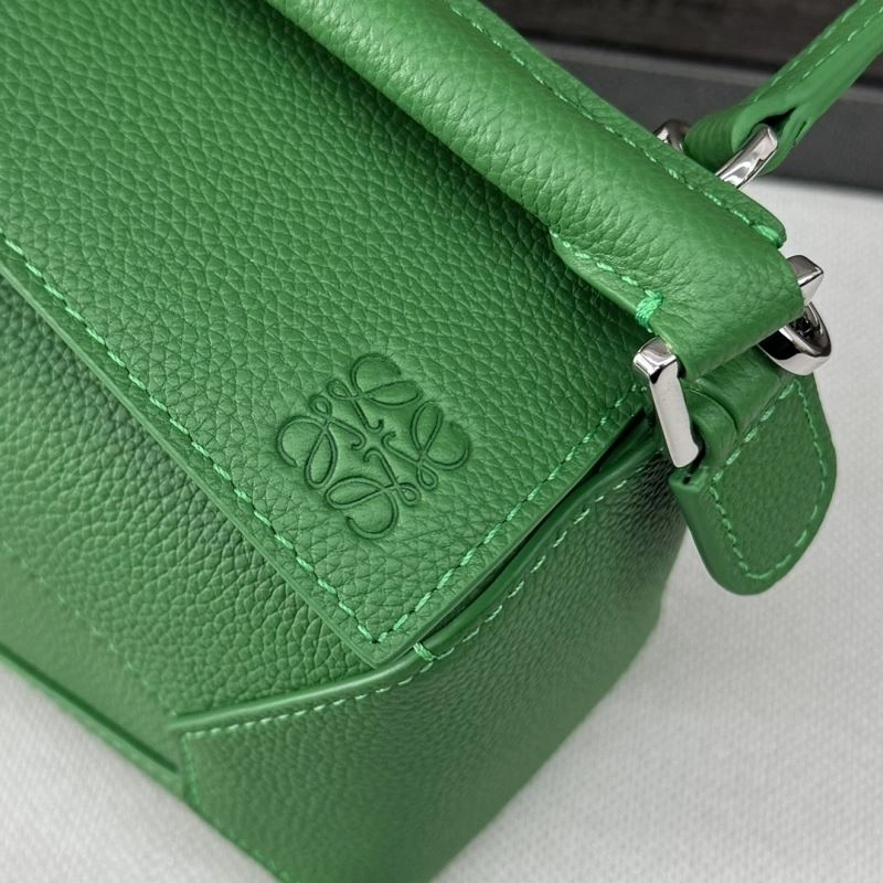 Neat Loewe Puzzle Bags 61524