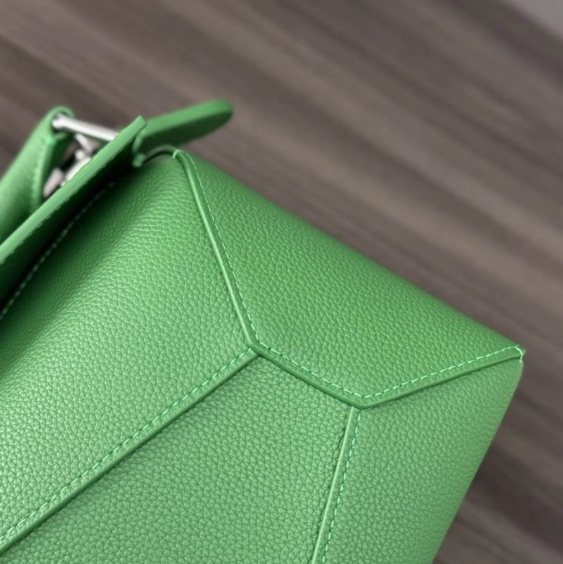 Original Loewe Puzzle Bags 61556