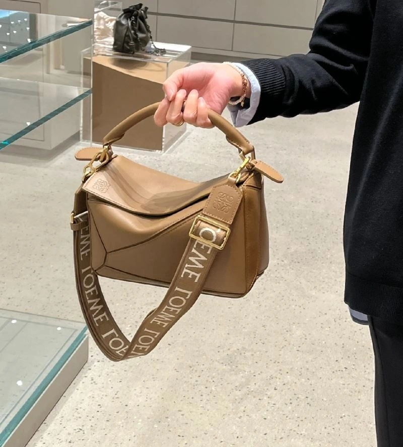WeatherProof Loewe Puzzle Bags 61532