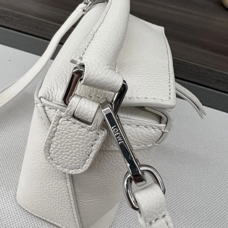 Modern Loewe Puzzle Bags 61526