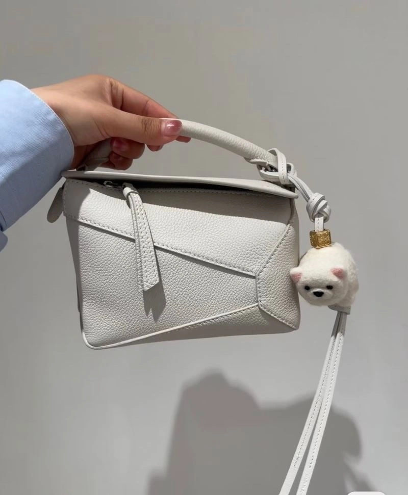 Modern Loewe Puzzle Bags 61526