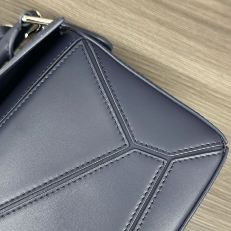 Supportive Loewe Puzzle Bags 61521