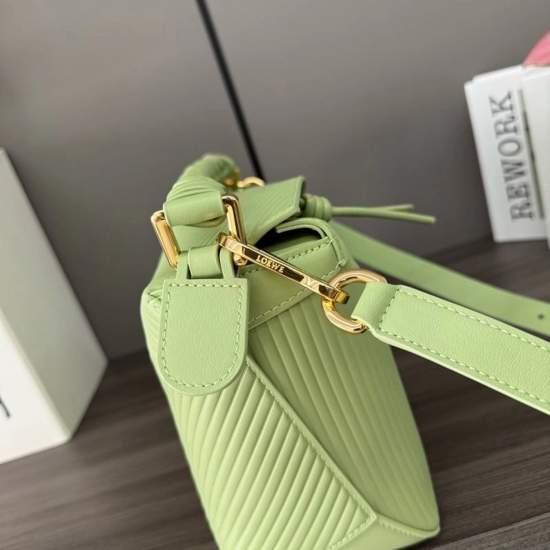 Attractive Loewe Puzzle Bags 61554