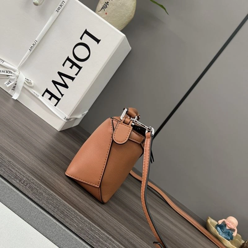 Popular Loewe Puzzle Bags 61499