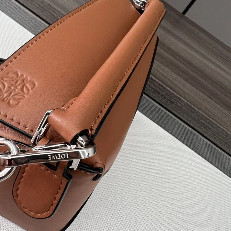 Popular Loewe Puzzle Bags 61499