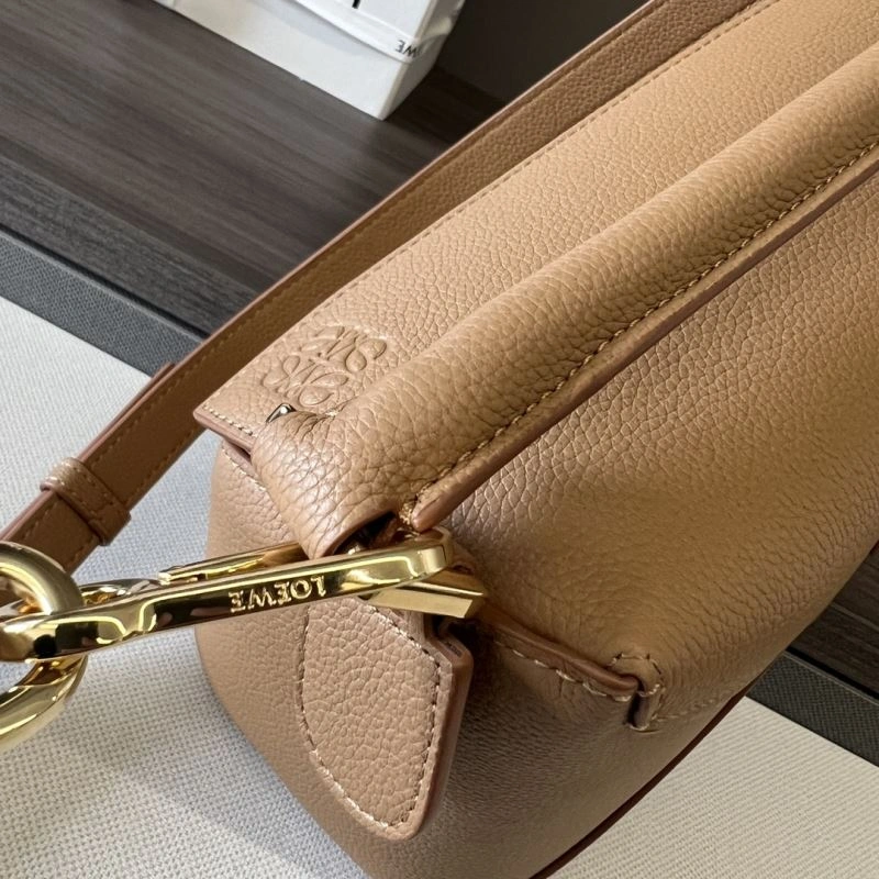 Vibrant Loewe Puzzle Bags 61492