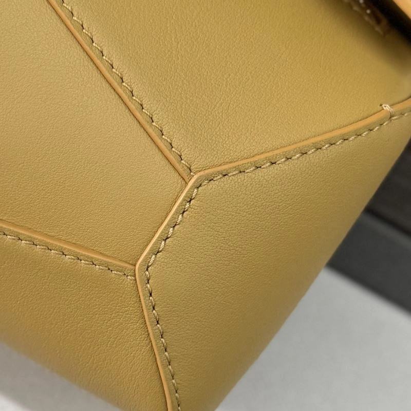 Loewe Puzzle Bags StreetReady 61490