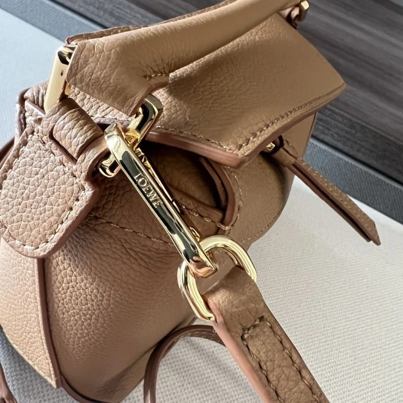 Modern Loewe Puzzle Bags 61537