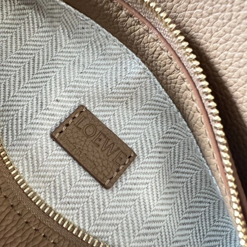 Modern Loewe Puzzle Bags 61537