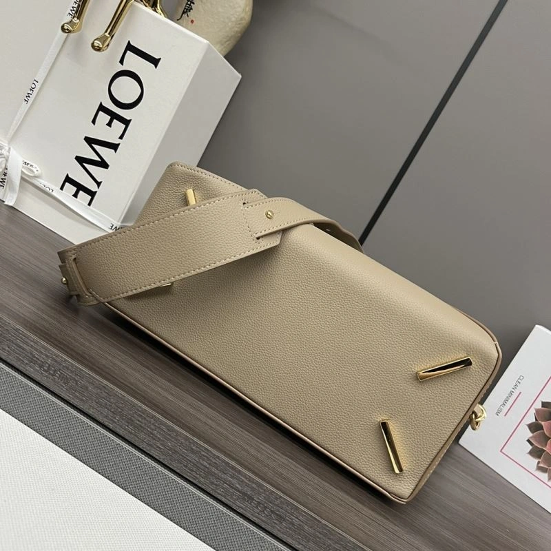Elegant Loewe Puzzle Bags 61449