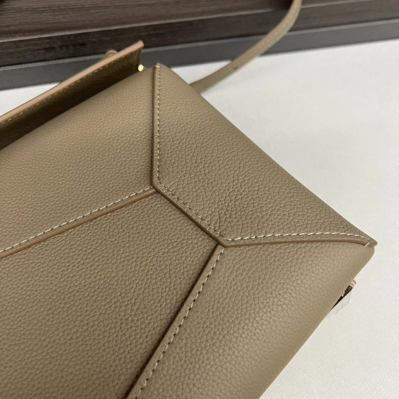 Elegant Loewe Puzzle Bags 61449