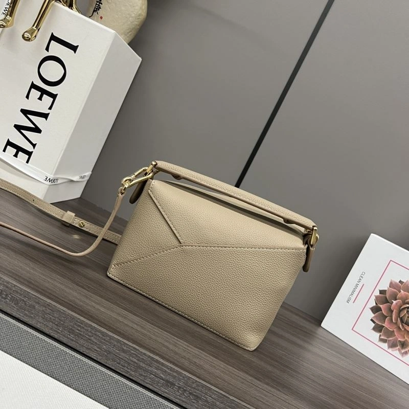 Lightweight Loewe Puzzle Bags 61455