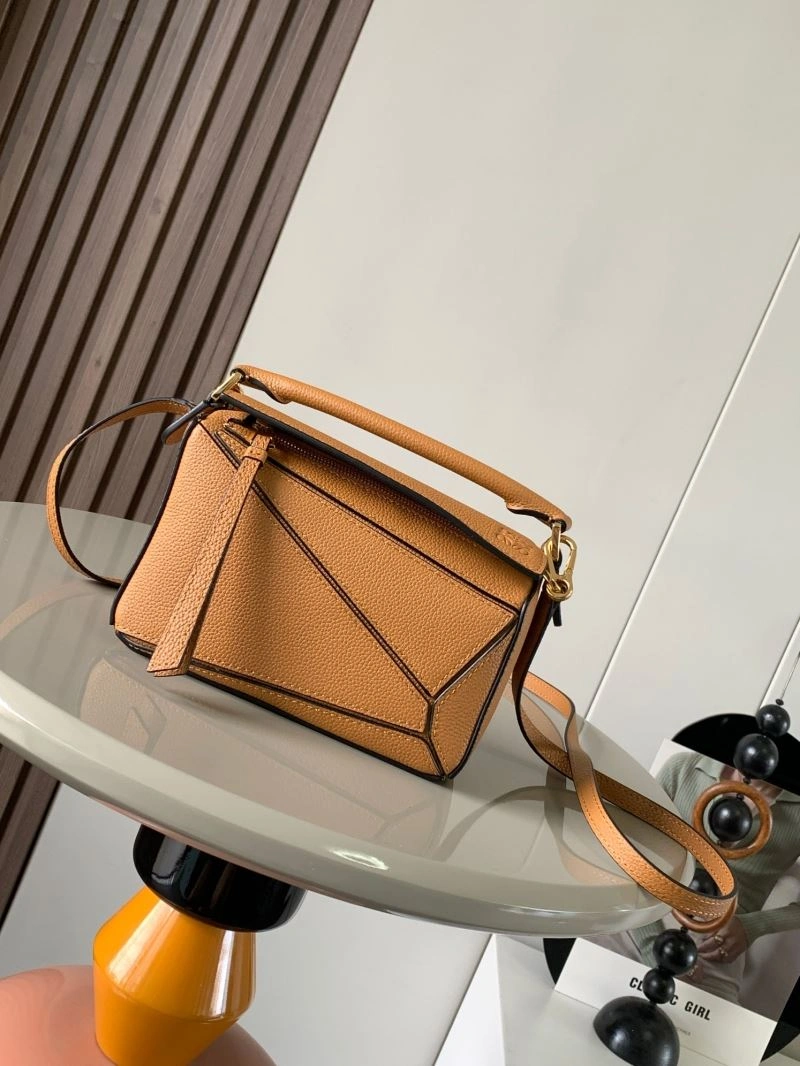 Loewe Puzzle Bags Supportive 77504