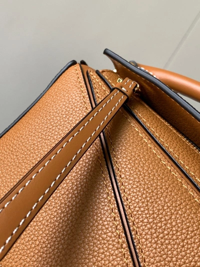 Lightweight Loewe Puzzle Bags 77502