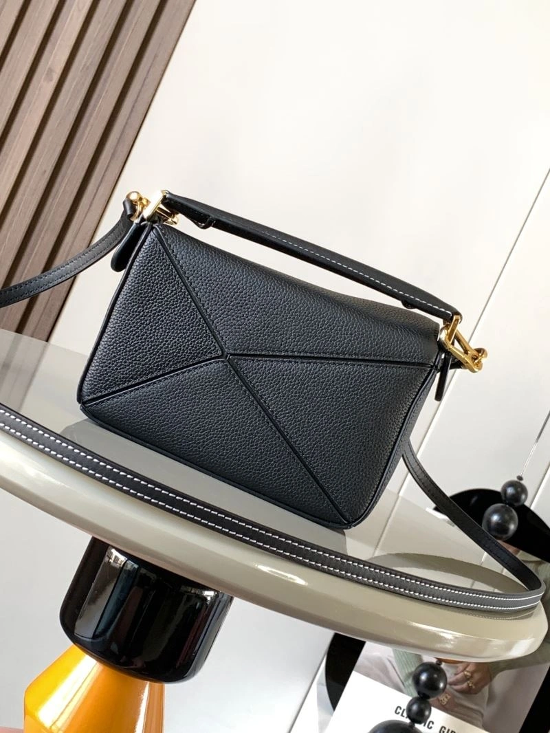Durable Loewe Puzzle Bags 77505