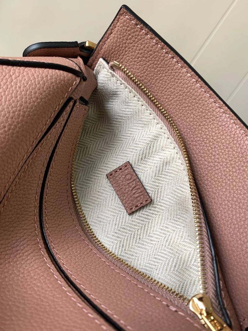 Popular Loewe Puzzle Bags 77489