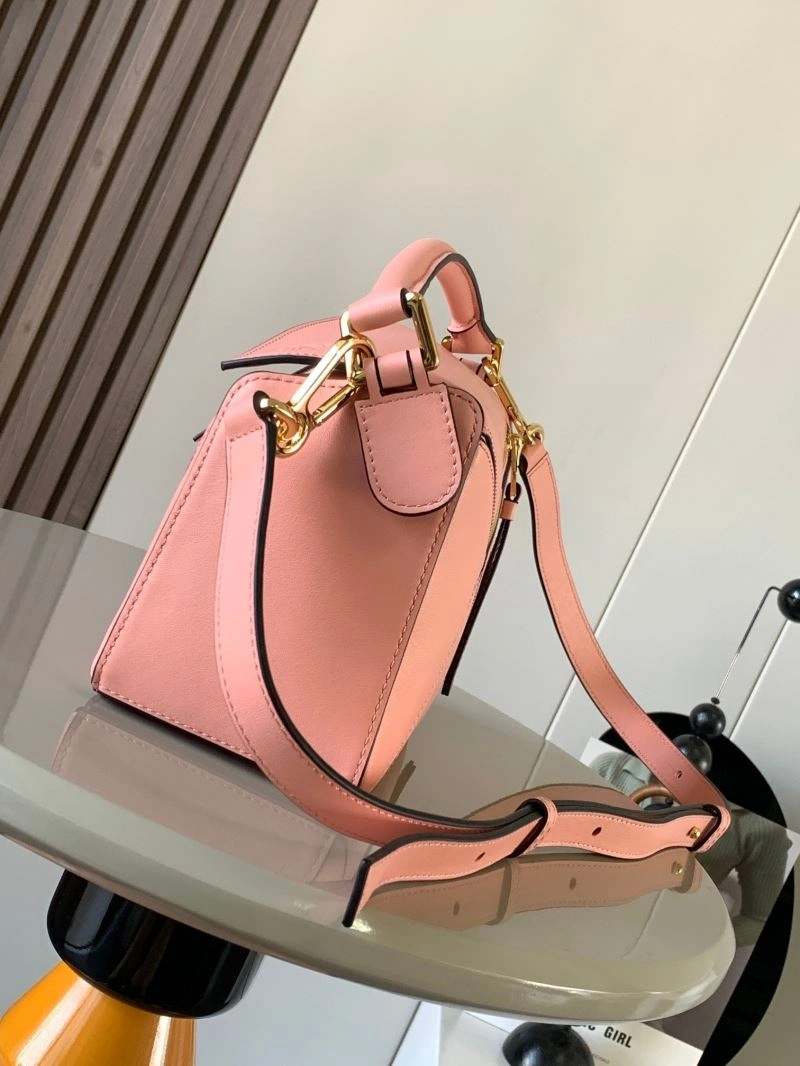Packable Loewe Puzzle Bags 77480