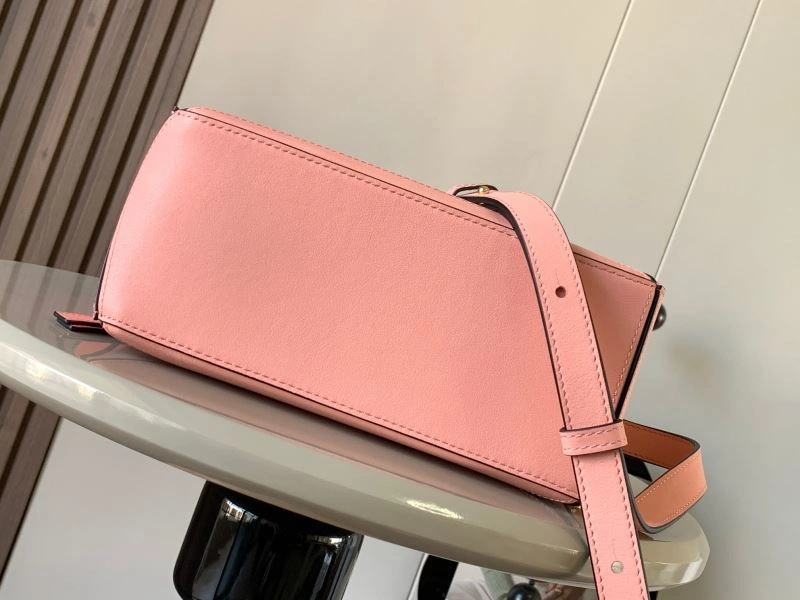 Packable Loewe Puzzle Bags 77480