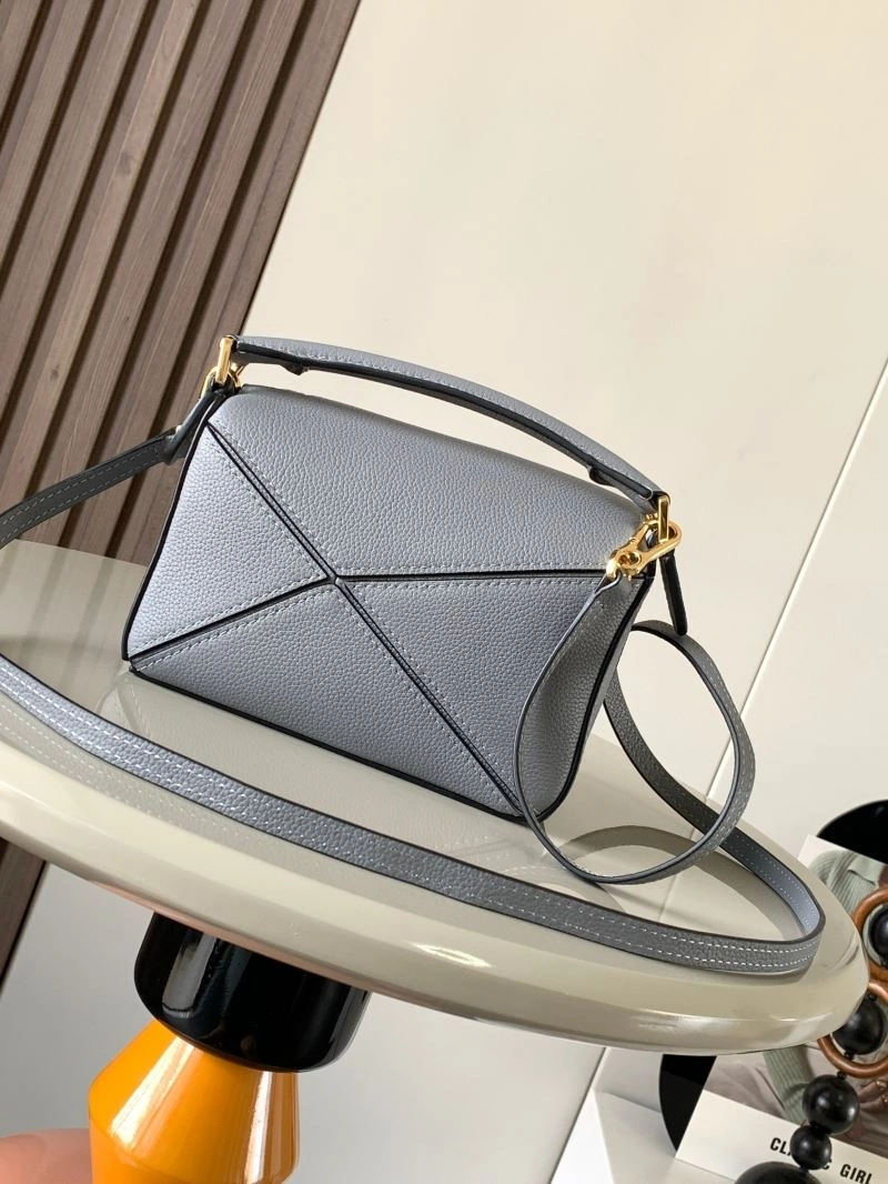Tailored Loewe Puzzle Bags 77475