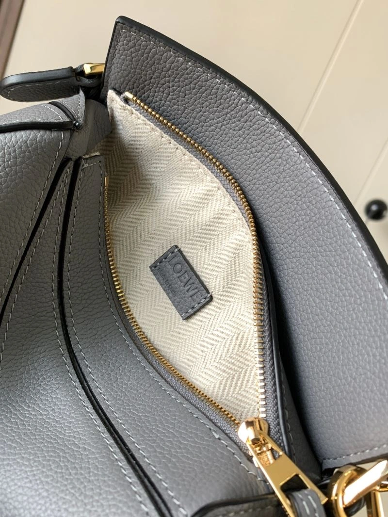 Tailored Loewe Puzzle Bags 77475