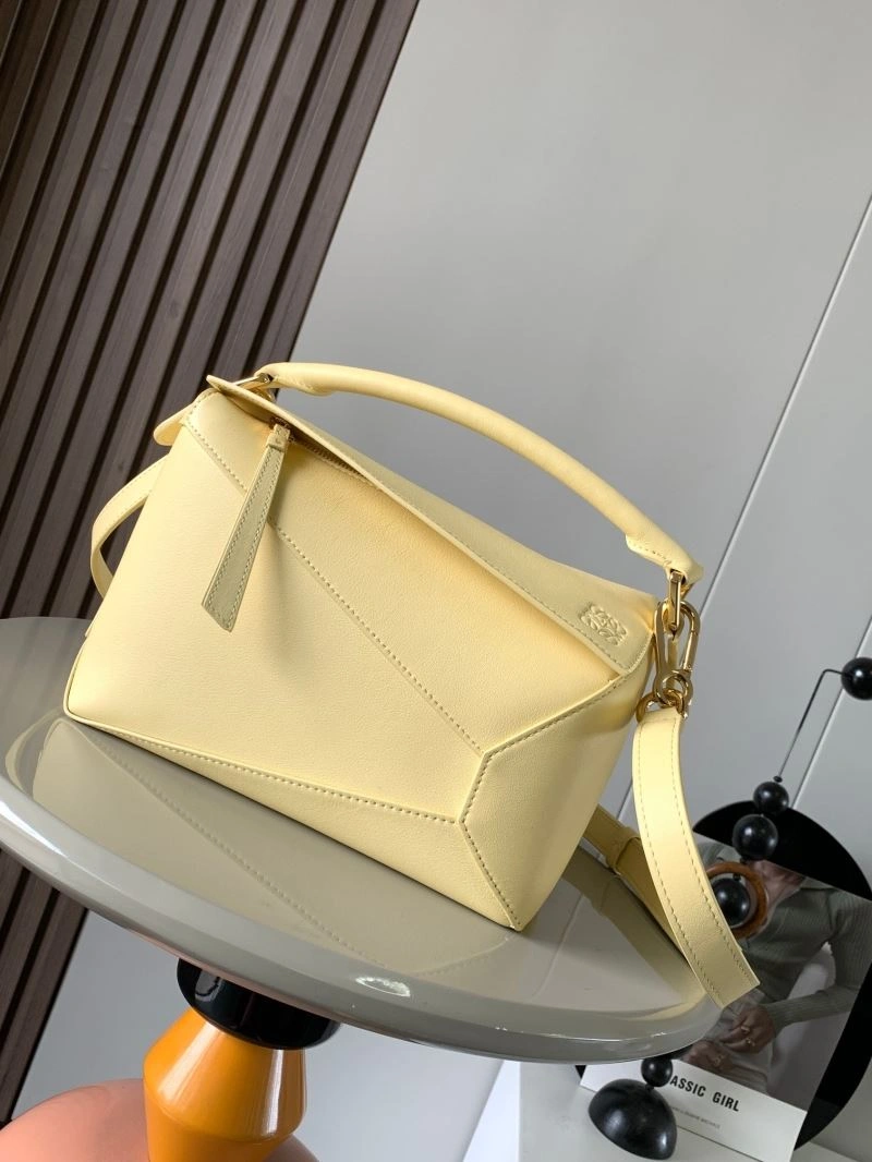 Loewe Puzzle Bags Seasonal 73118
