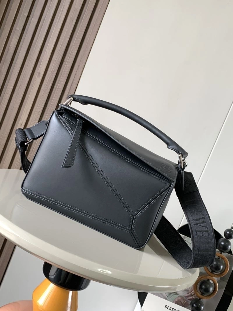 Premium Loewe Puzzle Bags 73132