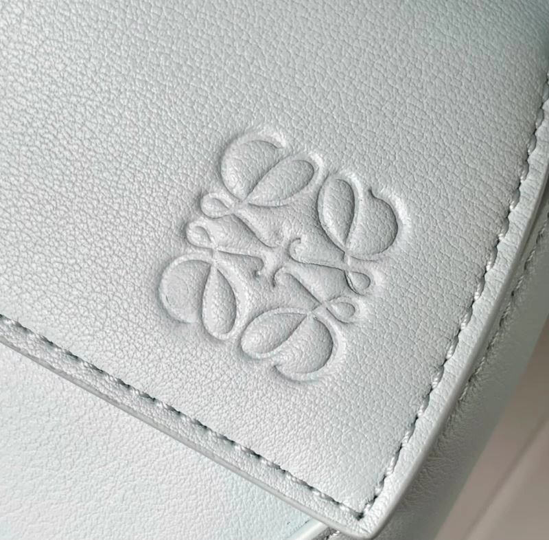 Efficient Loewe Puzzle Bags 73137