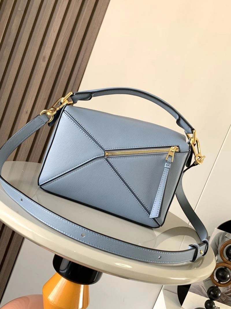 Soft Loewe Puzzle Bags 73099