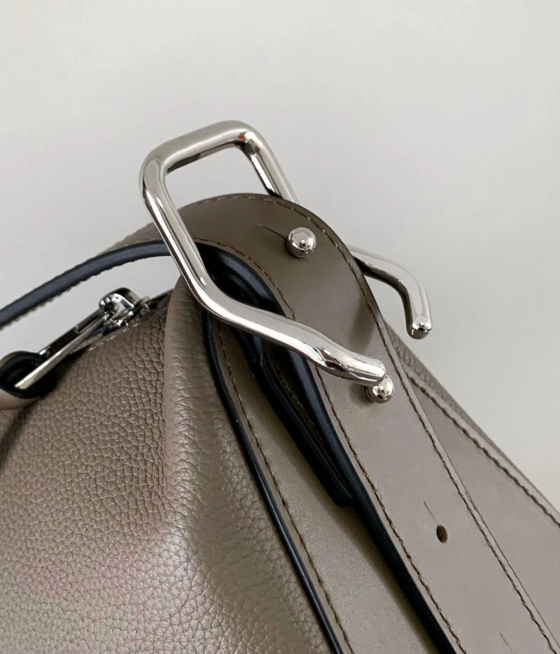 Durable Loewe Puzzle Bags 73098