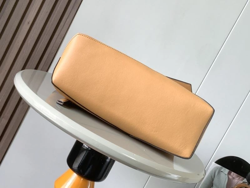 Contemporary Loewe Puzzle Bags 73121