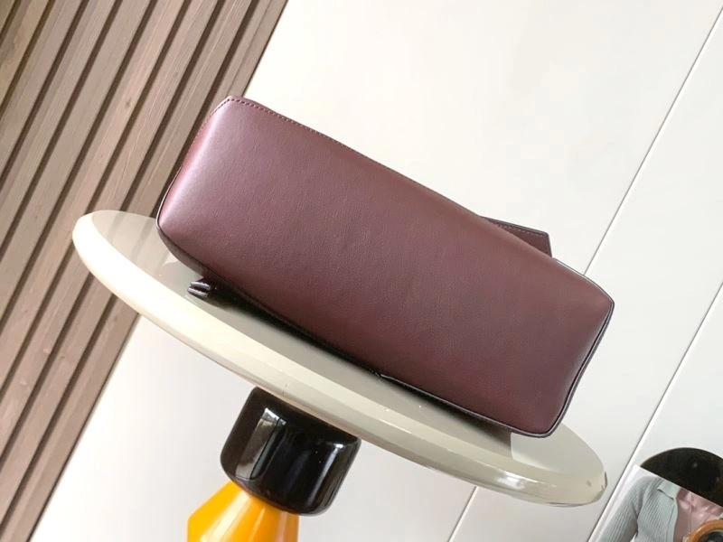 TechFriendly Loewe Puzzle Bags 73115