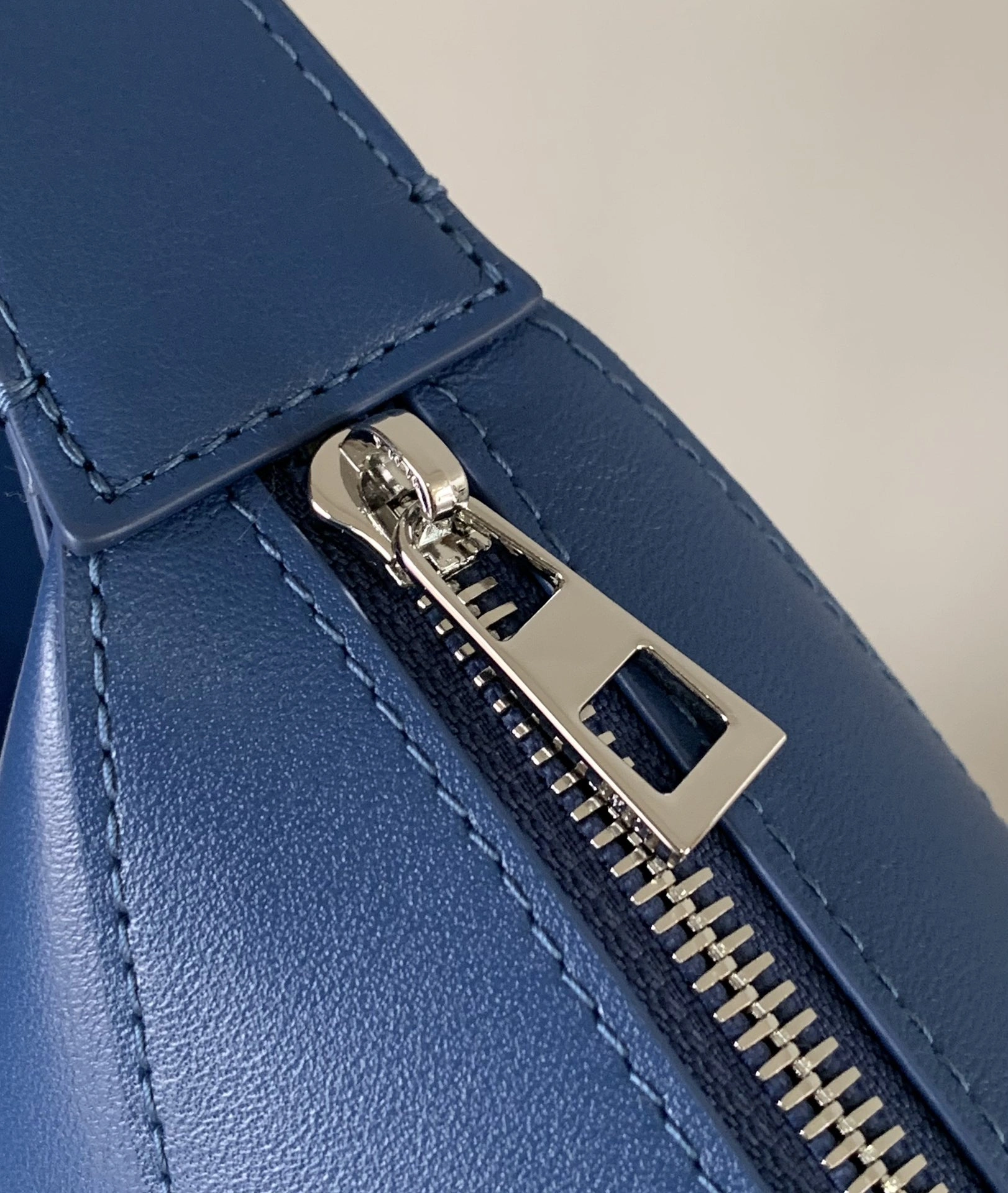 Loewe Puzzle Bags ZipUp 71949