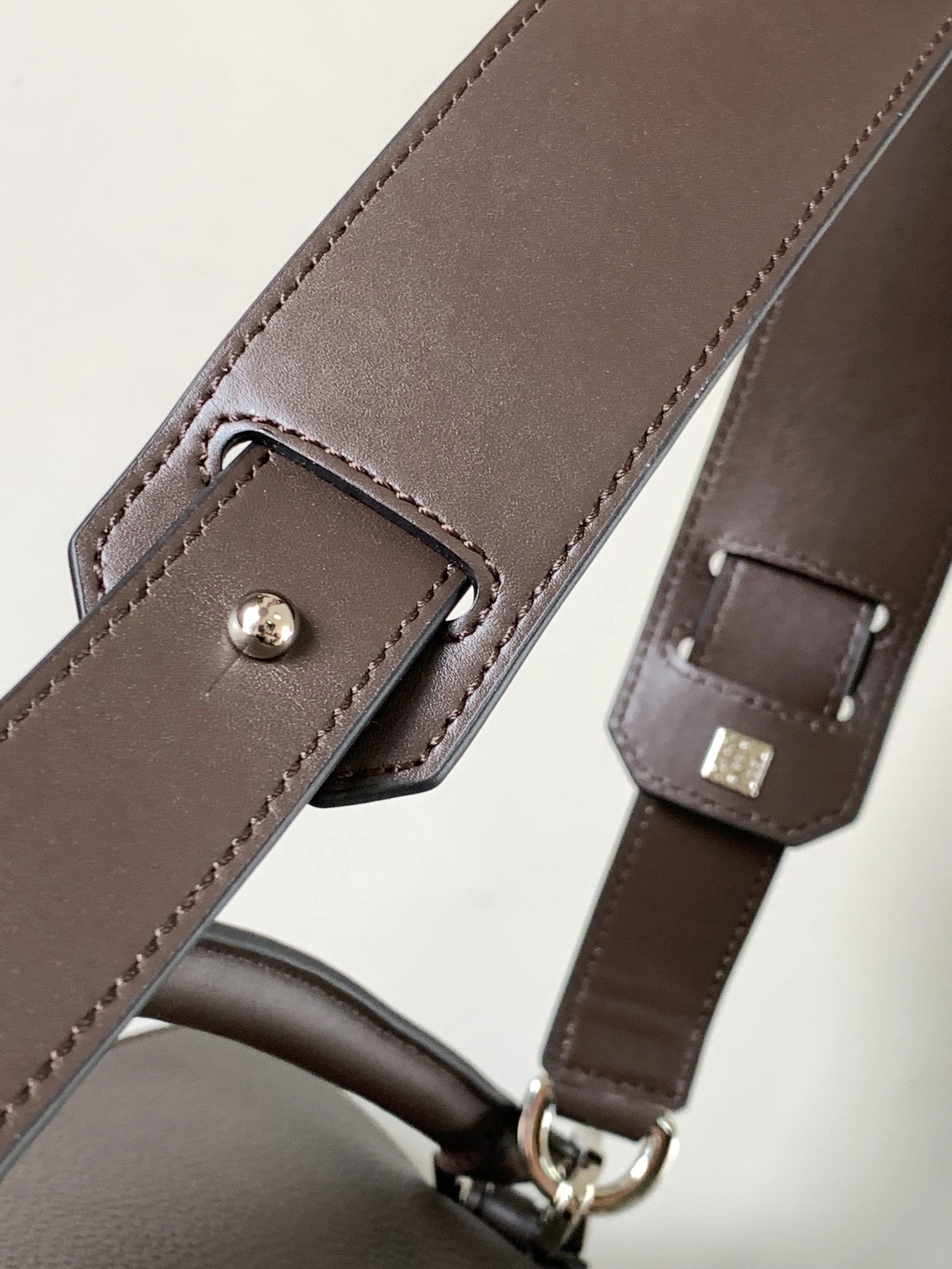 Durable Loewe Puzzle Bags 71948