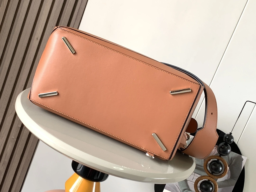 Loewe Puzzle Bags DailyWear 71941