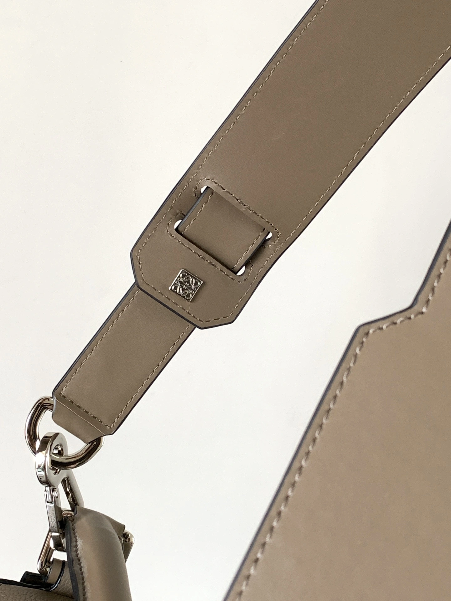 Lightweight Loewe Puzzle Bags 71933