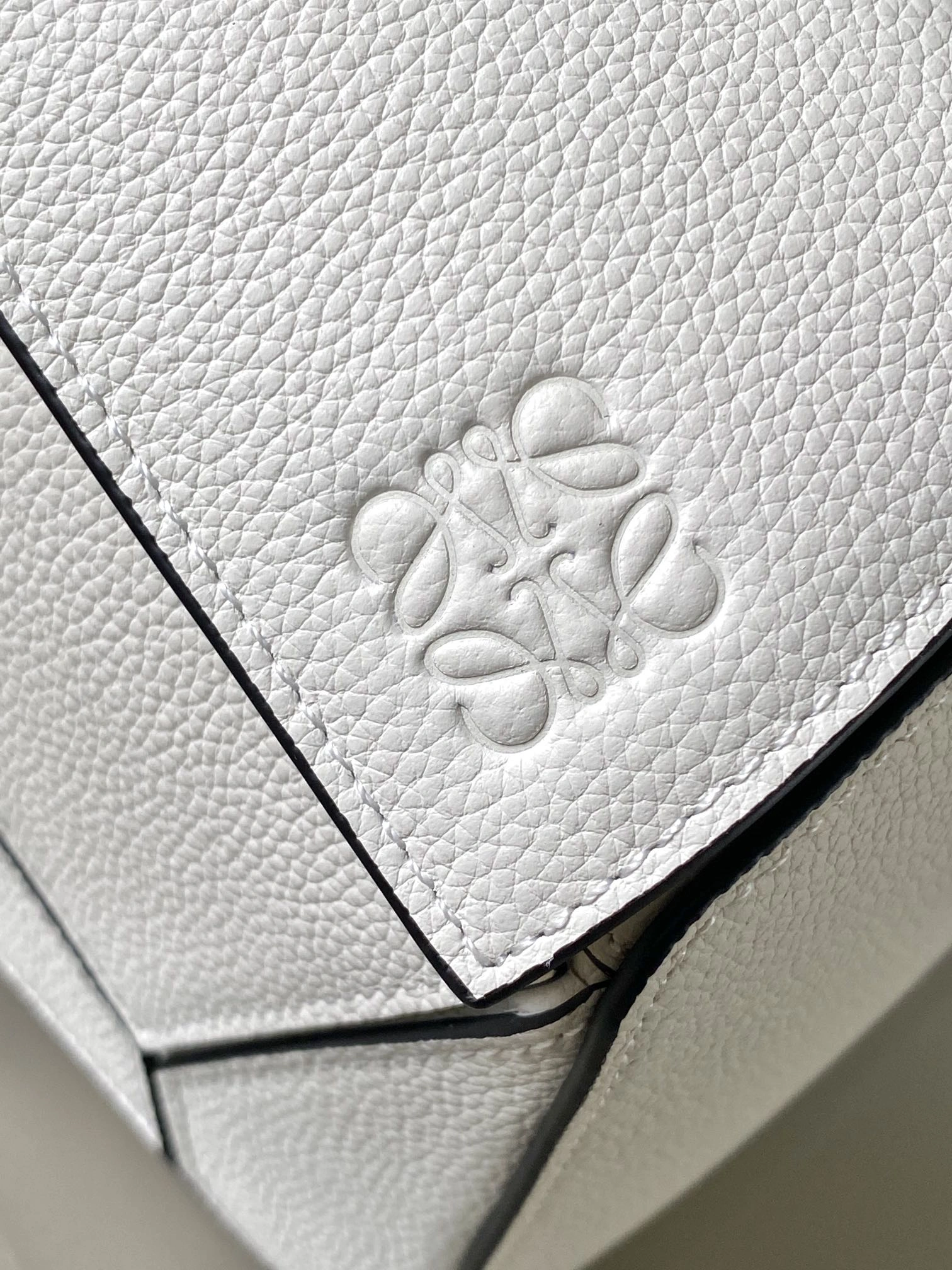 Effortless Loewe Puzzle Bags 71939