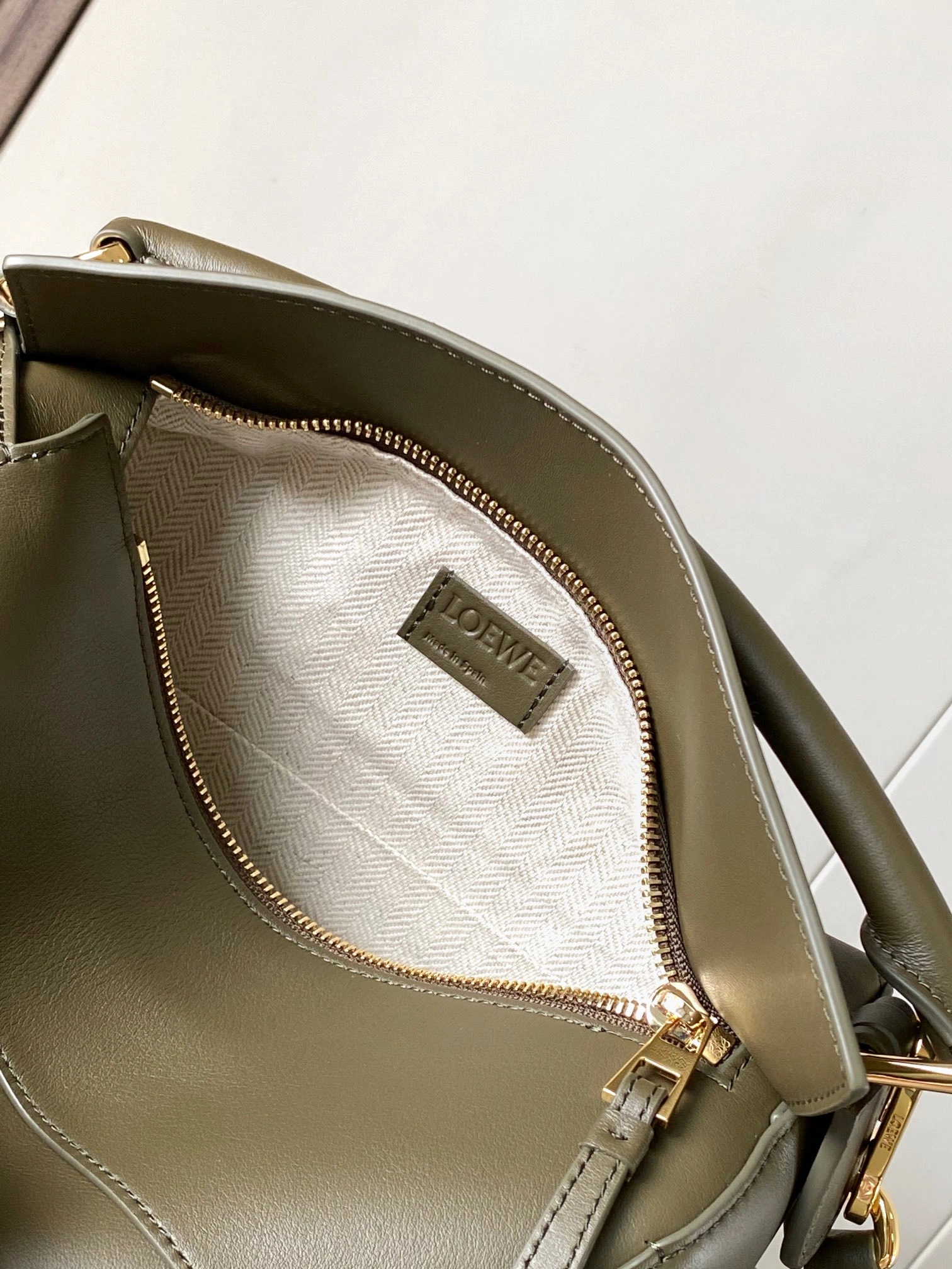 Stretchable Loewe Puzzle Bags 71940