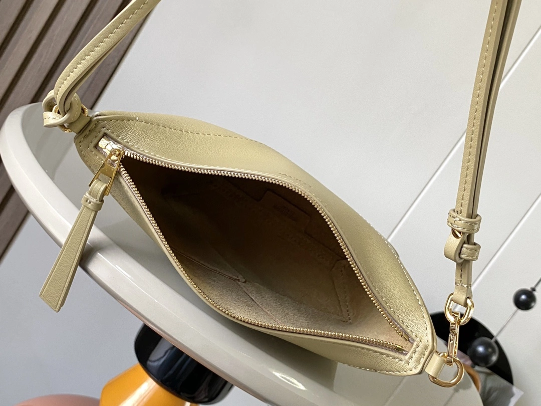 UrbanStyle Loewe Puzzle Bags 71979