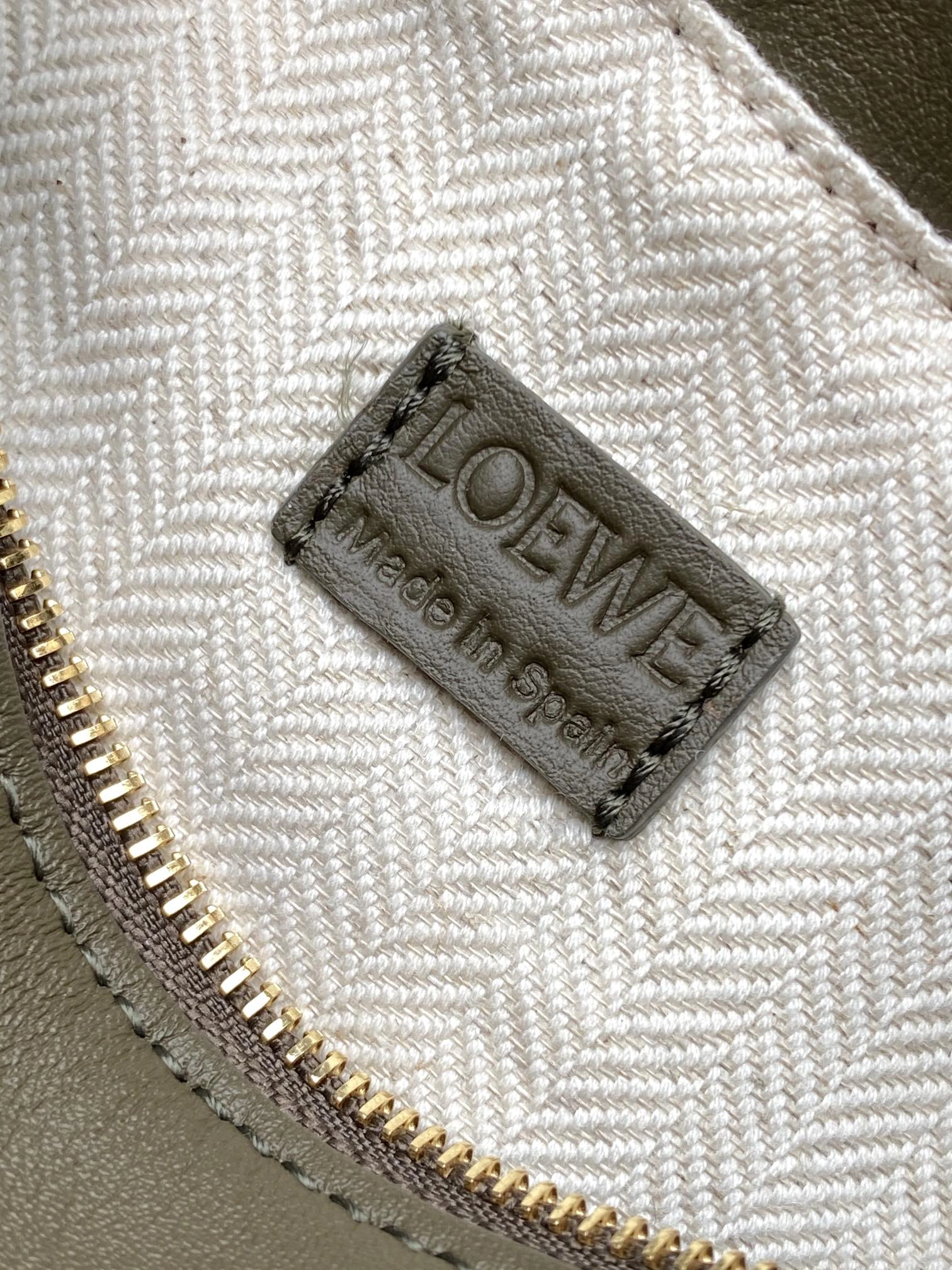 TimelessDesign Loewe Puzzle Bags 71943