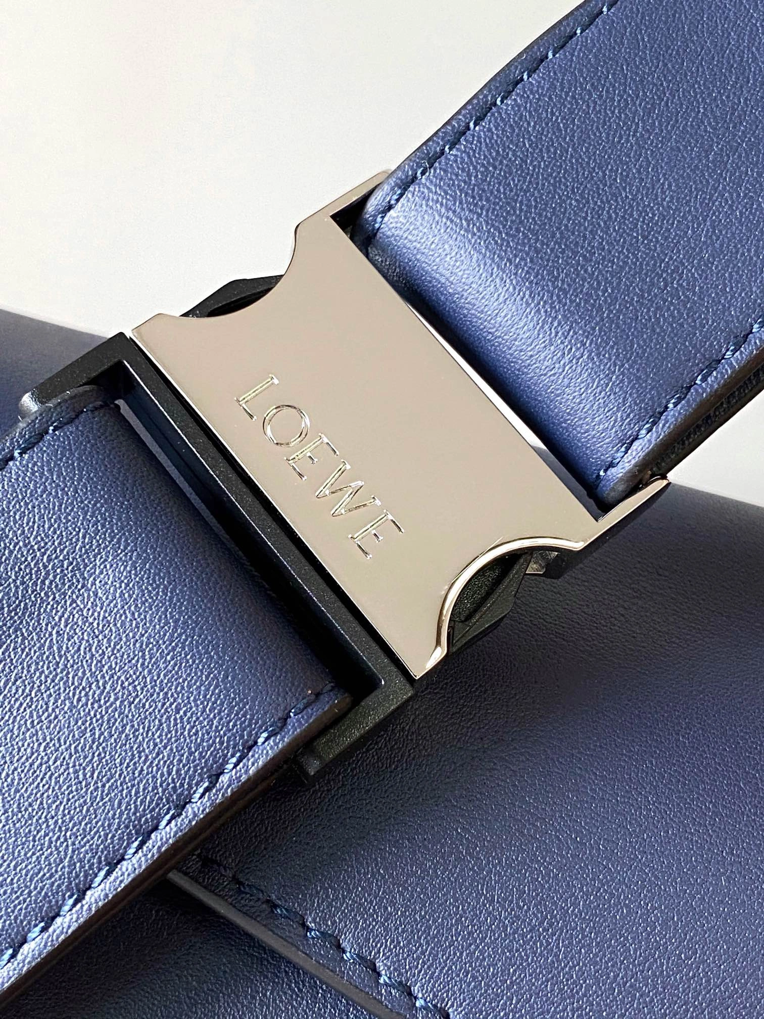 Practical Loewe Puzzle Bags 71904