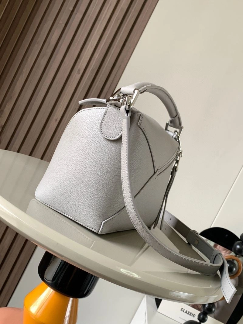 Loewe Puzzle Bags Youthful 67064
