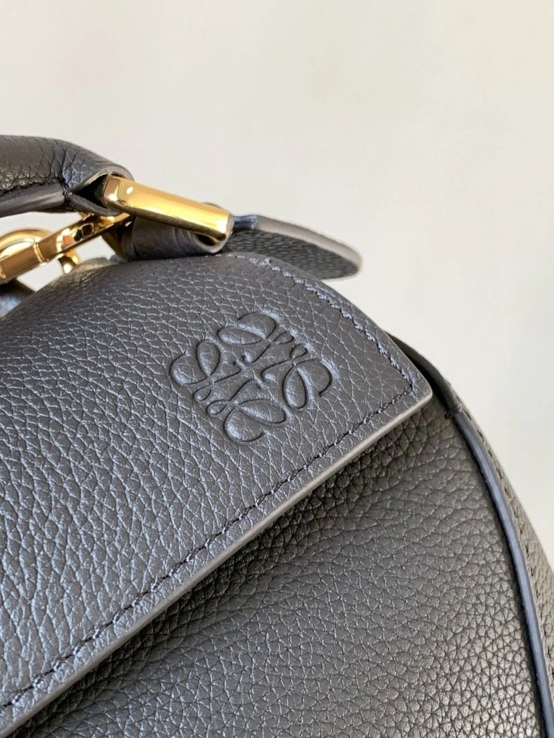 Resilient Loewe Puzzle Bags 67066